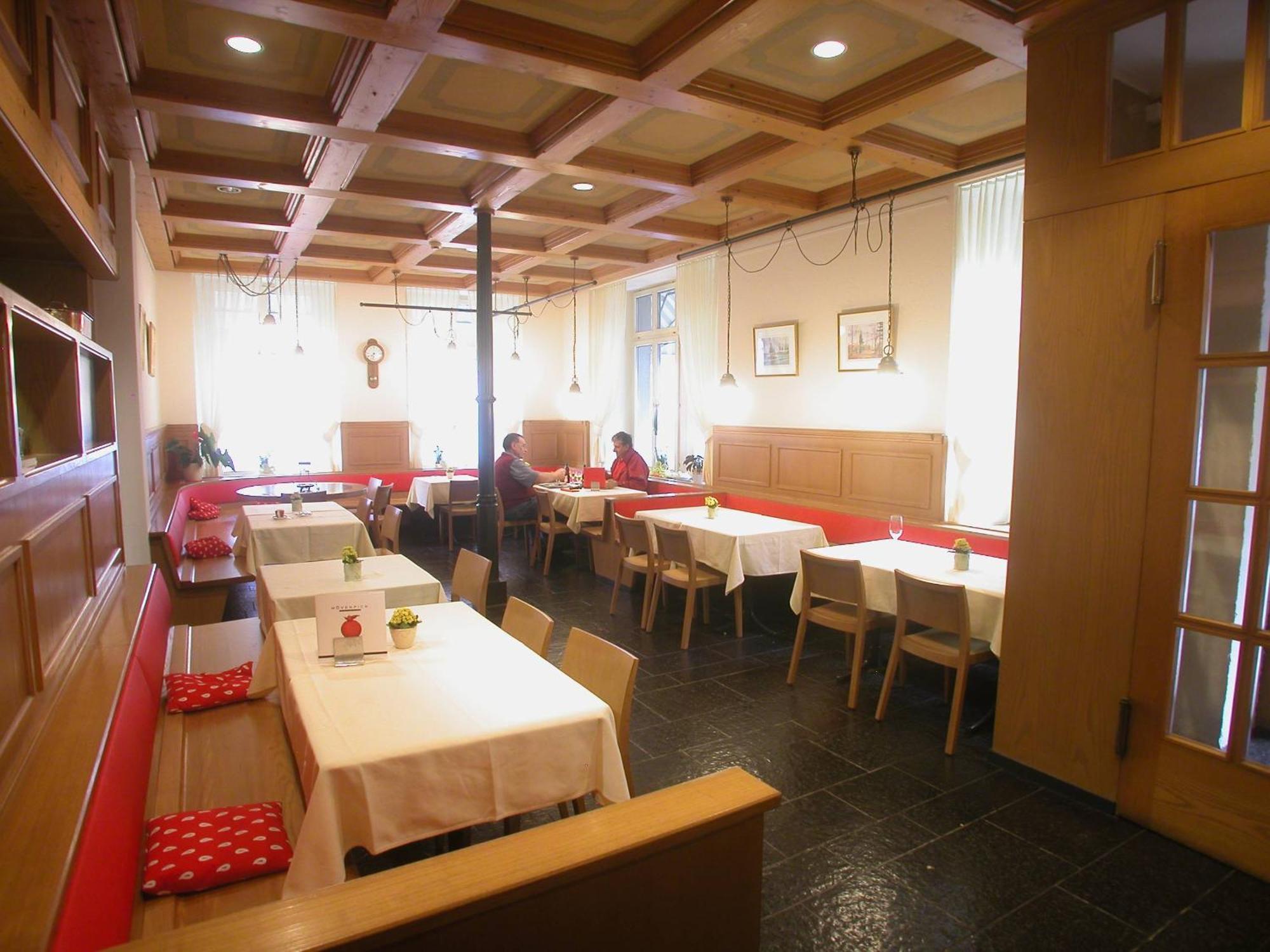 Hotel Post Glarnerhof 格拉鲁斯 外观 照片