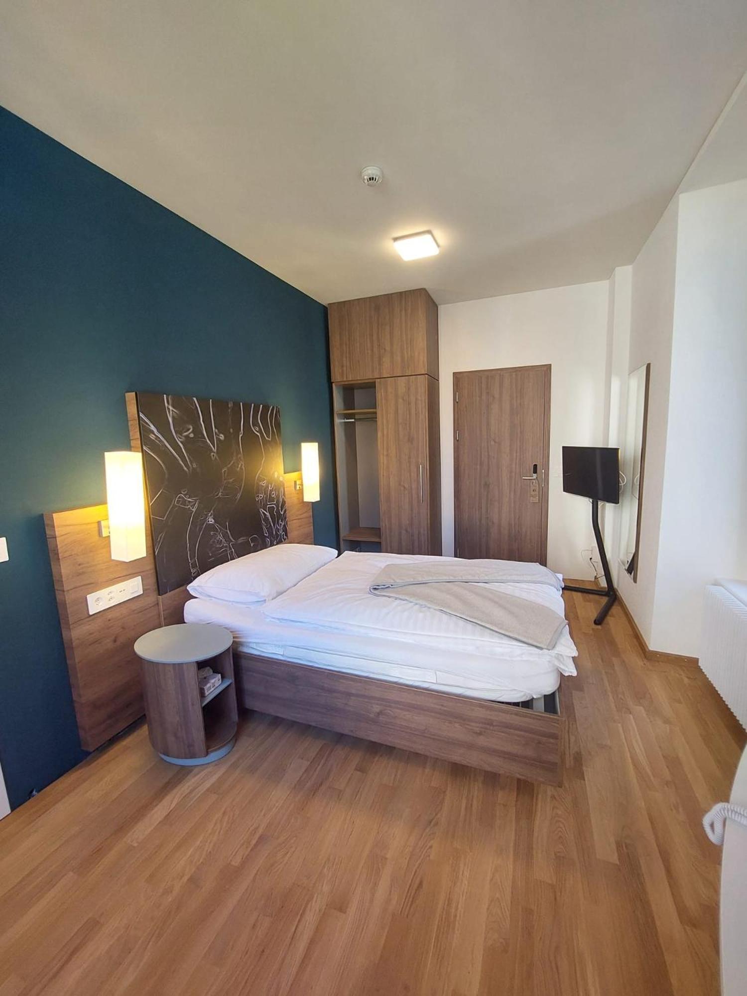 Hotel Post Glarnerhof 格拉鲁斯 外观 照片